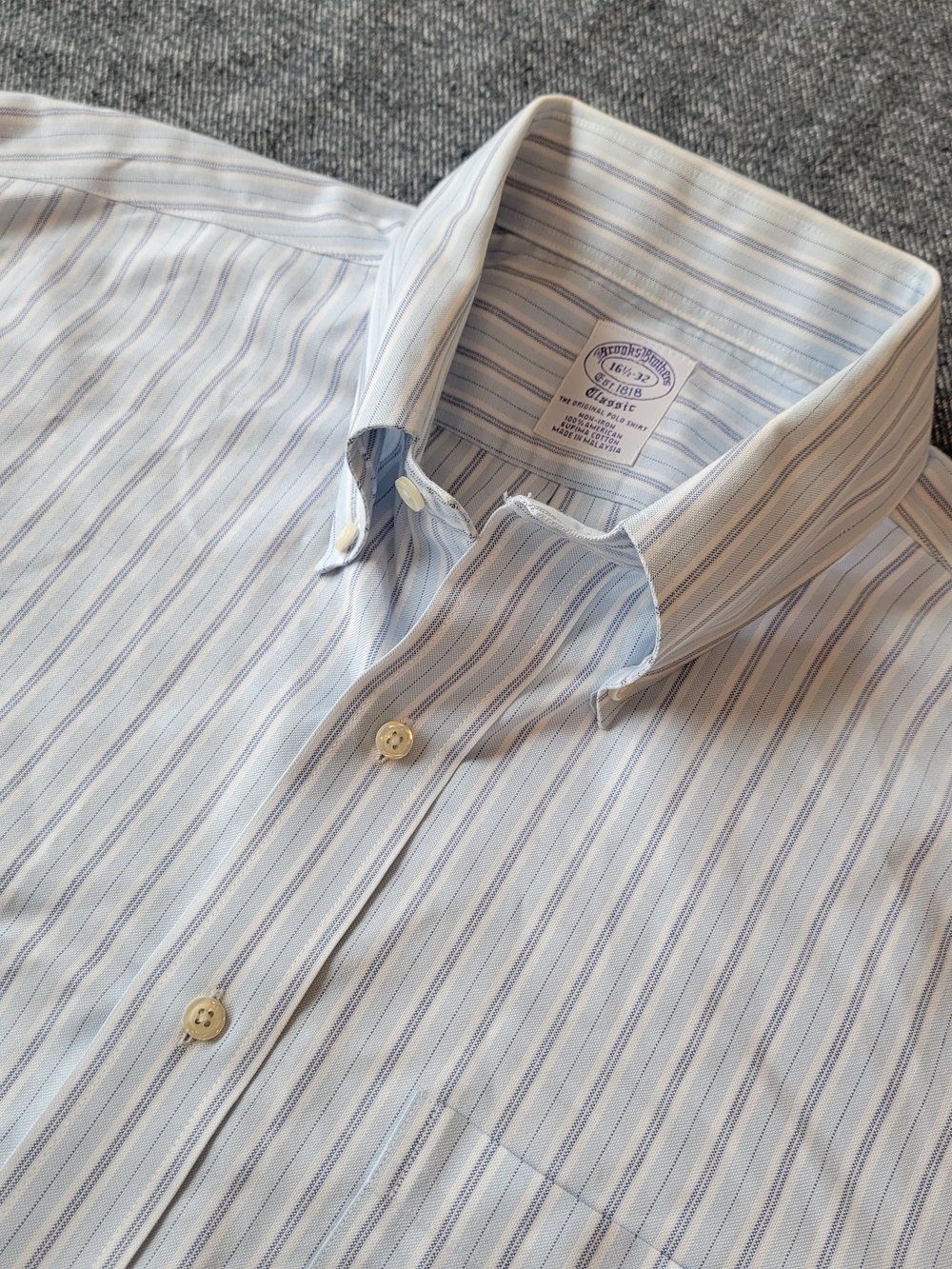 Brooks Brothers Shirt Men's 16.5 32 Blue White Striped Button Down Non-Iron OCBD